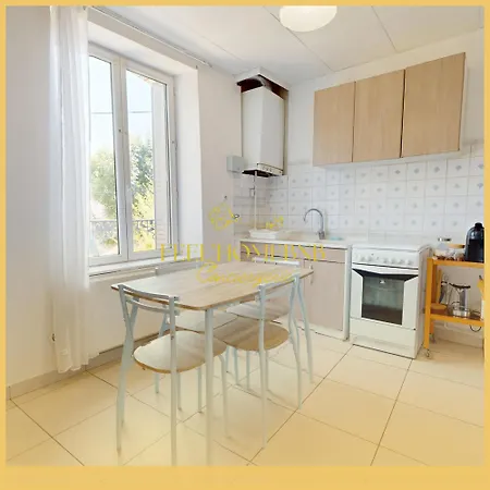 Le Nid Des Rives Queen Bed, Garden&free Coffee